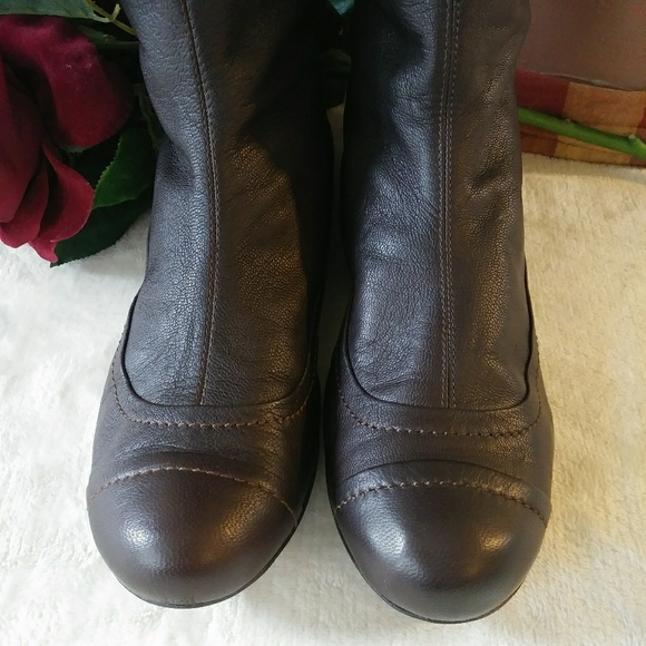 HP! Lanvin Sz 7 Brown Leather Flat Boots - Picture 3 of 8